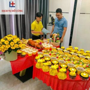 Cúng đầy tháng sáng hay chiều