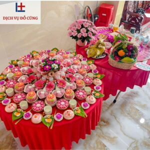 Cúng đầy tháng 2 bé gái sinh đôi có gì khác